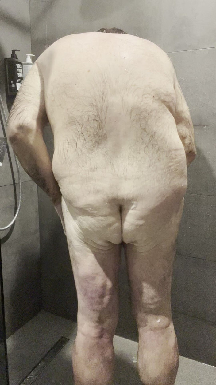 Coach Karl dude lodge: 2026 Valentines Shower Time 4