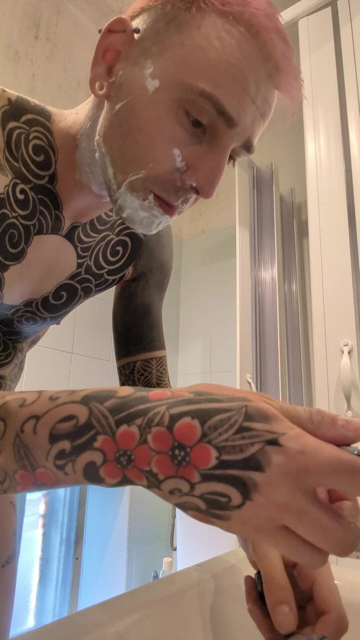 Pupdan: Shaved Like a Slave - Forced to Obey in the Cage