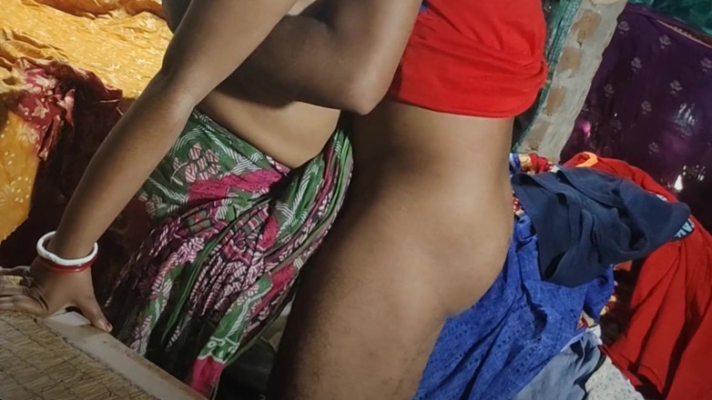 Riyadesi18: Boy Takes Advantage of Old Pickup Scheme to India Girl