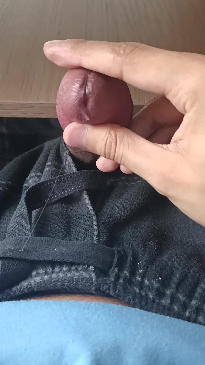 Un Loquito Mas: Mon ami regarde pour lui dire bonjour dans son pyjama