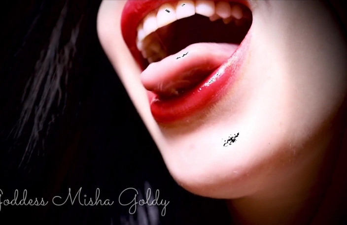 Goddess Misha Goldy: 20 $ za 2 krople śliny Mojej bogini
