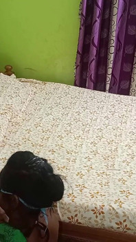 인도 가면을 쓴 디파사 바비 도기 스타일 섹스와 파란 림 마스티의 자지 타기