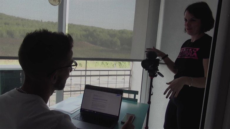 AltPorn4U: Doppio problema di bts