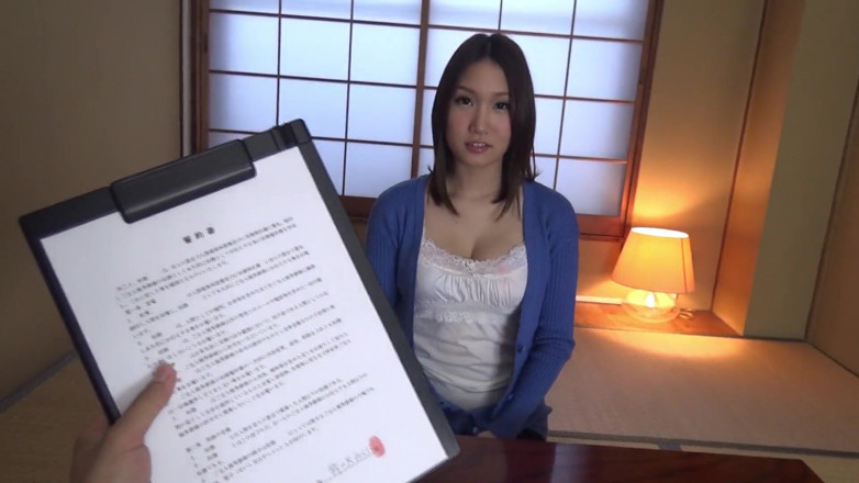 Caribbeancom: Gadis Jepang muncrat kaya orang gila