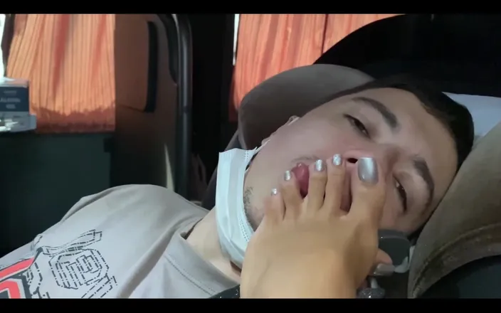 KiffaFeet: Bus Trip Ep 4