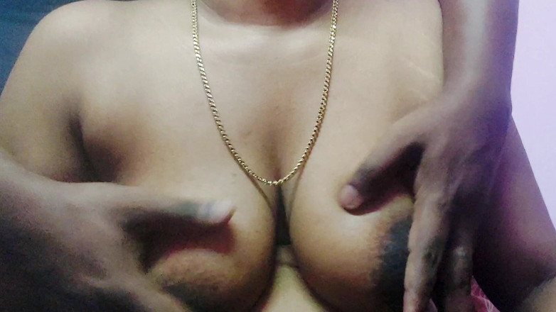 Desi Mohini: 德西印度热夫妇自制的真实性爱