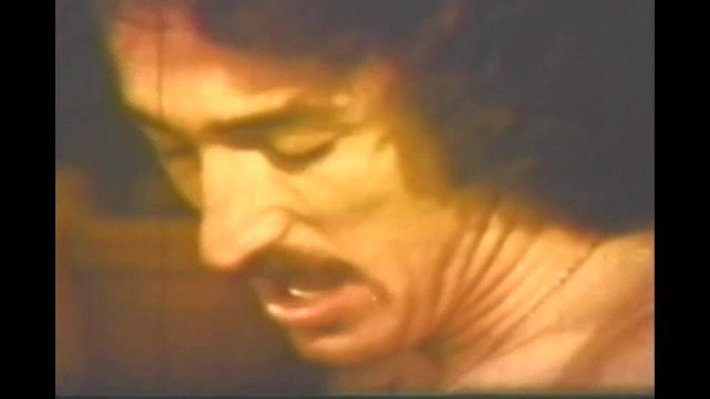 Vintage Usa: Retro behaarter teen-dreier gefickt und in den mund gespritzt (kompletter film)