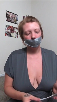 Venus Valkyire a experimenty s tape gag