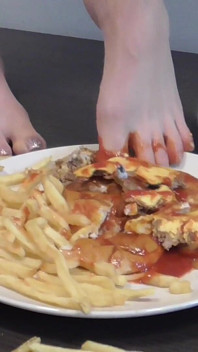 Fast-food - Hrănirea picioarelor donat!