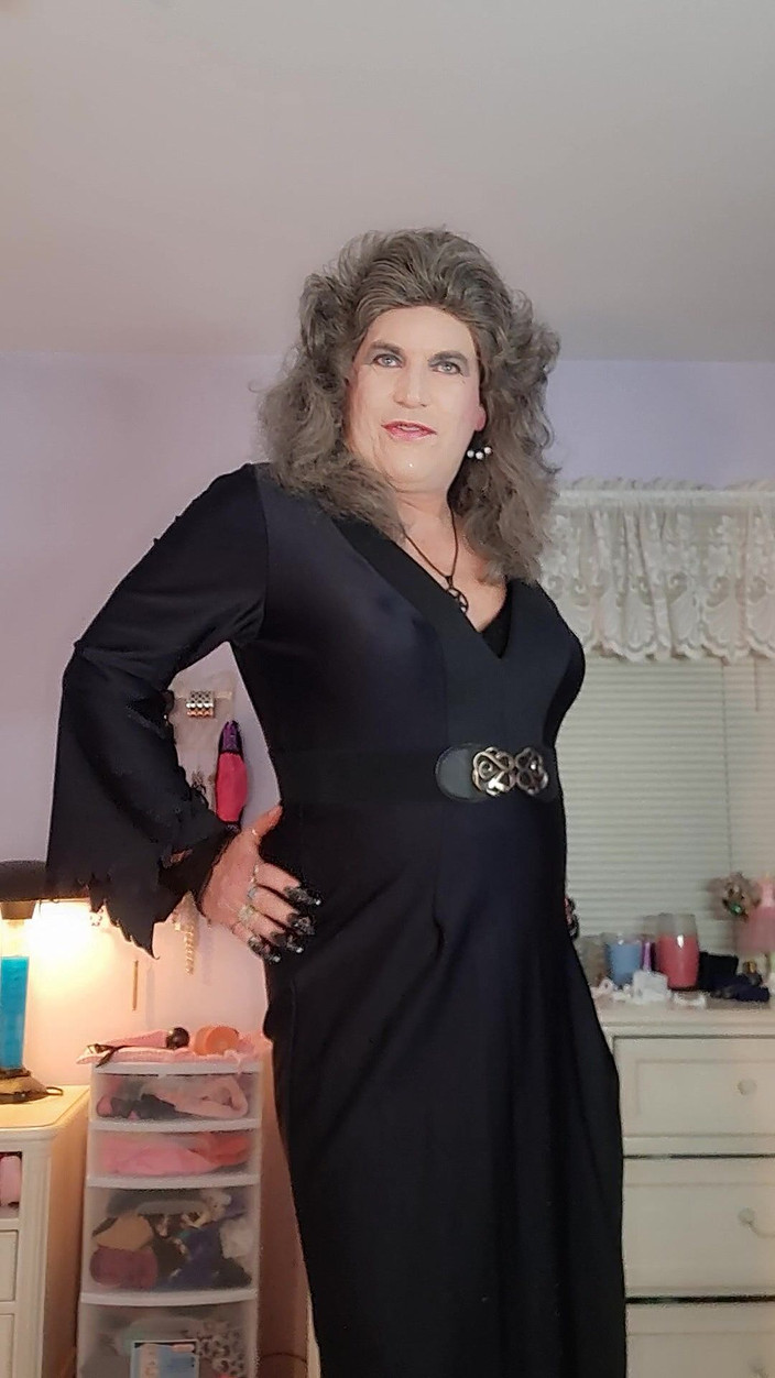 Victoria Lecherri: Kontes Victoria Queen'den cadılar bayramı kutlu olsun!