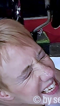 Bionda Sesso Gang Bang Con Un'ondata Di Sperma