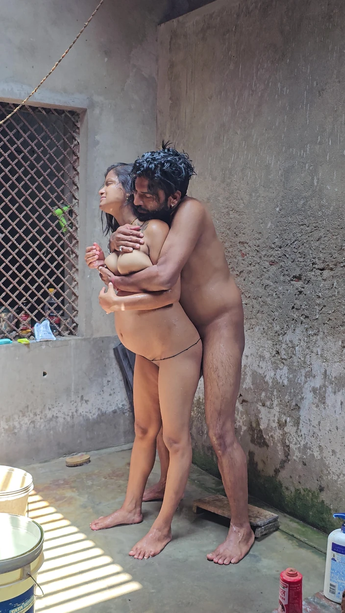 Aalox: Desi Indian Village Pregnant Wife Fucked by Husbands