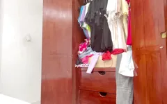 खूबसूरत विशालकाय नौकरानी के साथ गंदा सेक्स