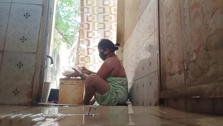 Desi_bhabhi121: Секс бхабхи с ванной, видео с открытыми