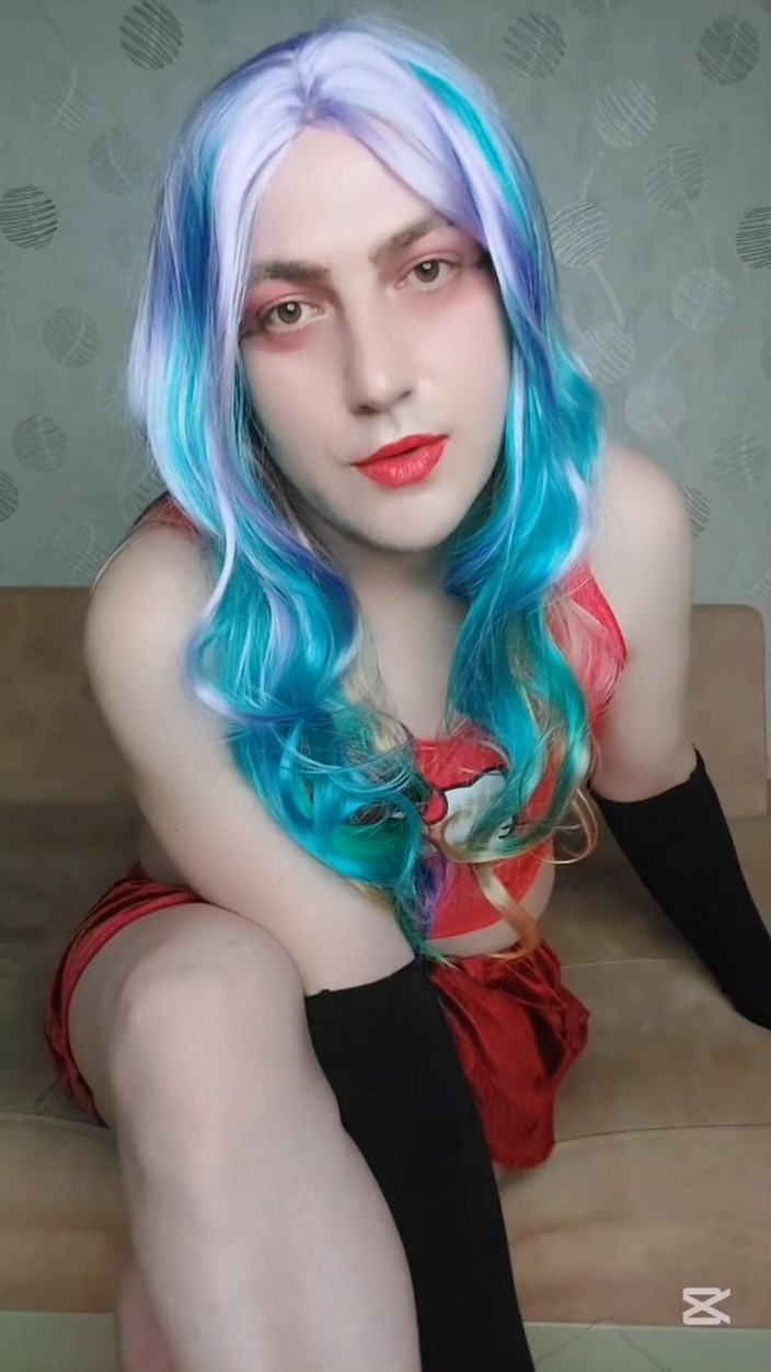 Kitty_Cross: ぽっちゃり系ブロンドレディーボーイフェムボーイモデルコスプレイヤー