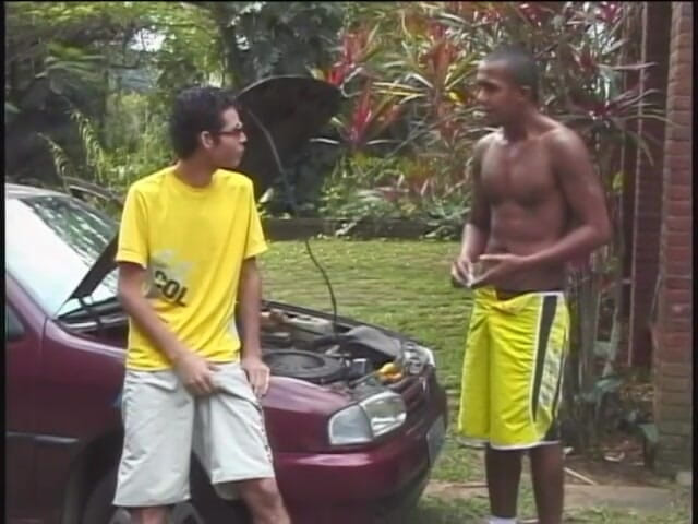 Bad Boyz: Lízání zadku, kouření a anální šukání na trávě