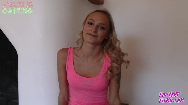 Herb Collins - Bikini Blowjobs: Emma Hix ve Herb Collins