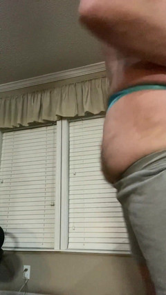 RealBigDill: Taťka chová špinavou malou princeznu Liza