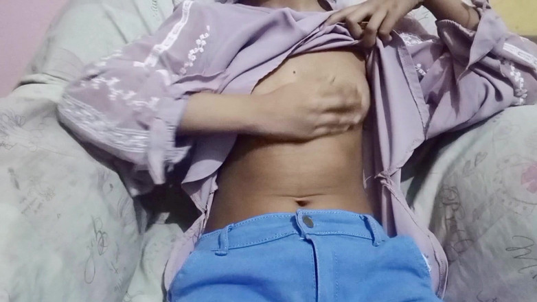 Small Baby: Pákistánská vesnická dívka sexy video