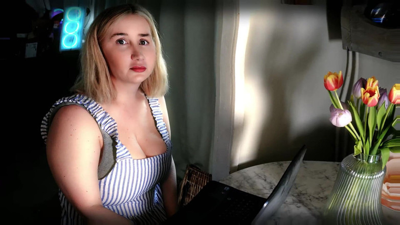 JessieHH: Duże cycki