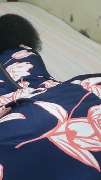 Sexy ébano grueso necesita que le destruyan el culo