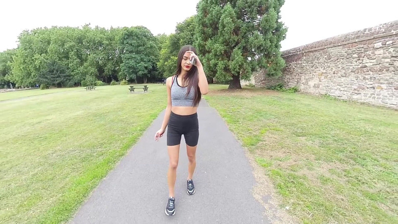 VR smokers HD-2D Videos Only: Kim Model - Walkabout