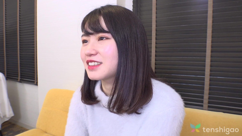 Tenshigao: 安達るいは自信を高めるためにポルノスターになりたい