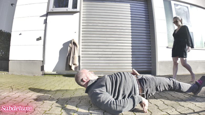 Sabdeluxe: Venkovní setkání nohou