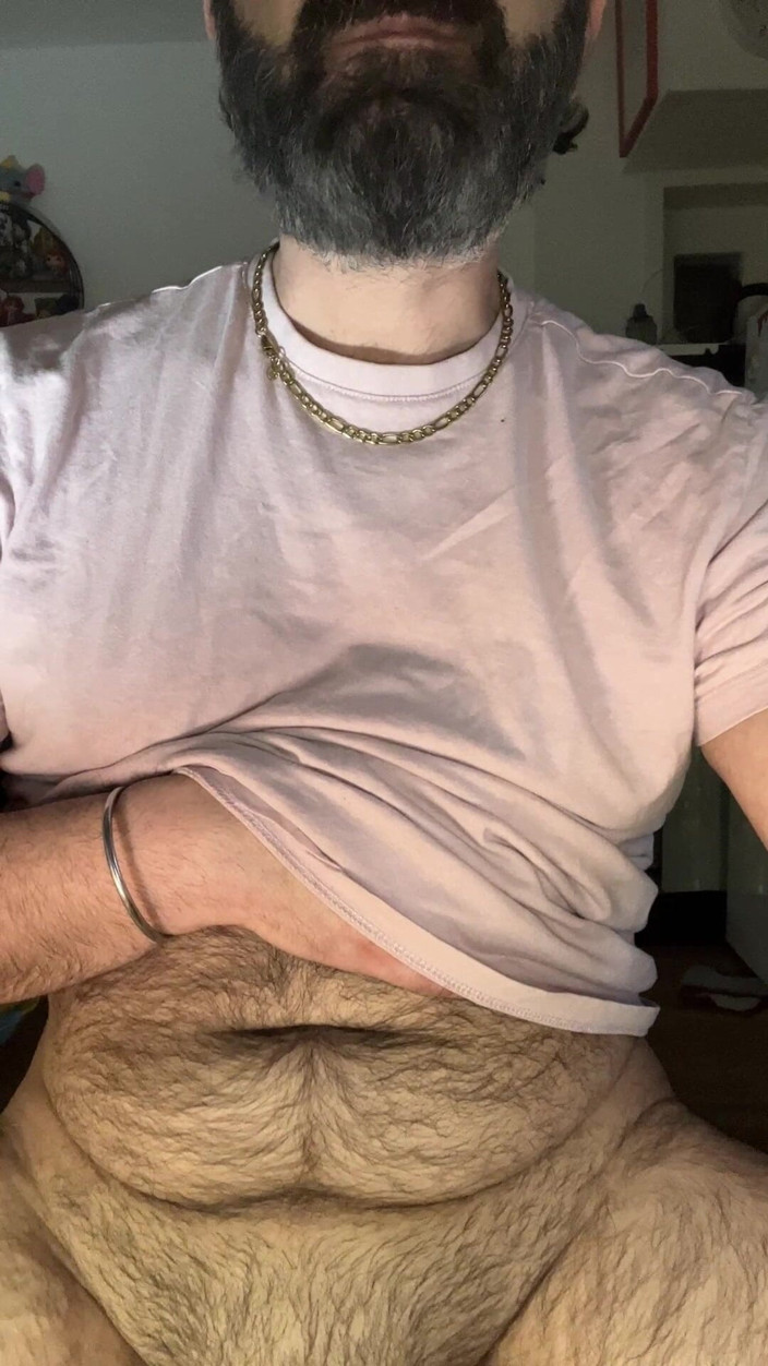Lextalon: Sentado Con Las Piernas Abiertas Delante De La Webcam