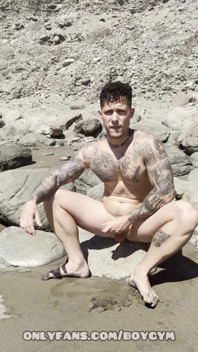 Gay Exhibitionist in a Nudist Beach