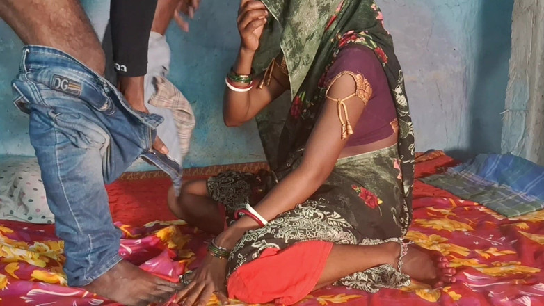 Desigol99: Сусідський хлопець відтрахав мою пизду своїм товстим членом1