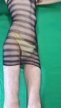 Thong dan pakaian jala kuning