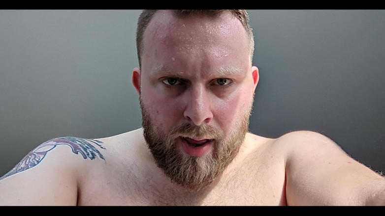 WolfgangWhite: Hetero-mitbewohner-fick nach dem training