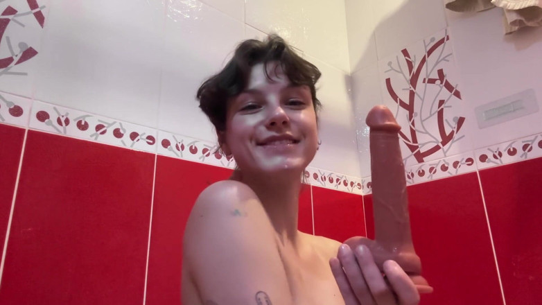 Karafuto404: Chevauchage De Gode En Sueur Sous La Douche