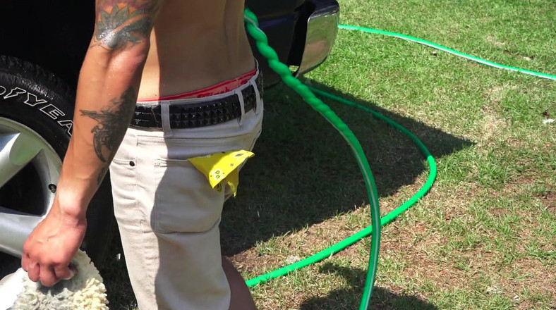 Colby Knox: जब कोई आसपास नहीं है