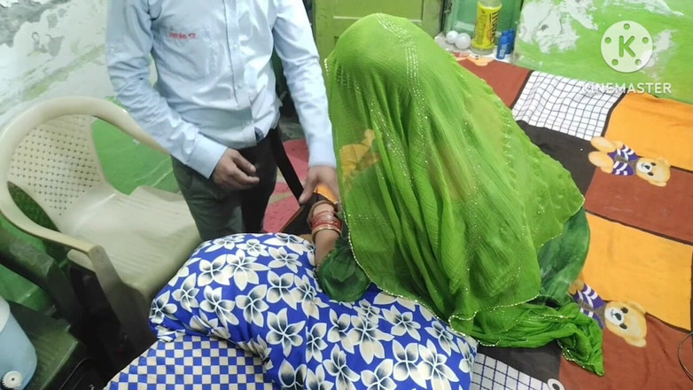 Saxesageth: Chica india caliente