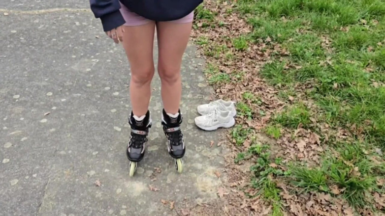 Passionsecret07: Vecina mea nu a călărit niciodată Kite Skates și a ajuns...
