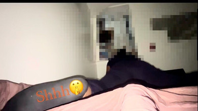 Anye Meshell: Shhh... Rakan Sebilik Saya Zzz.