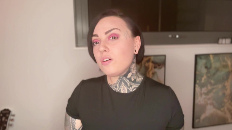 Miss Valentina: Benim obez domuzum ol