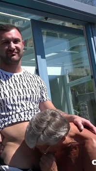 Bătrânul Frank iubește tinerii sportivi - Clubbangboys