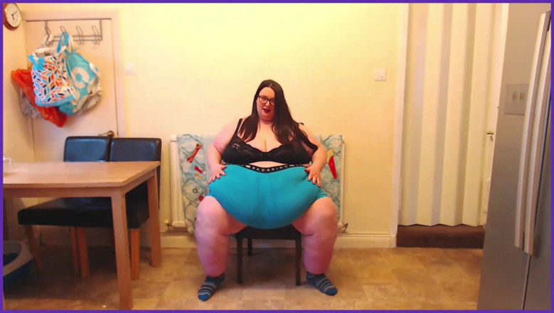 SSBBWLadyBrads: SSBBW 패션쇼