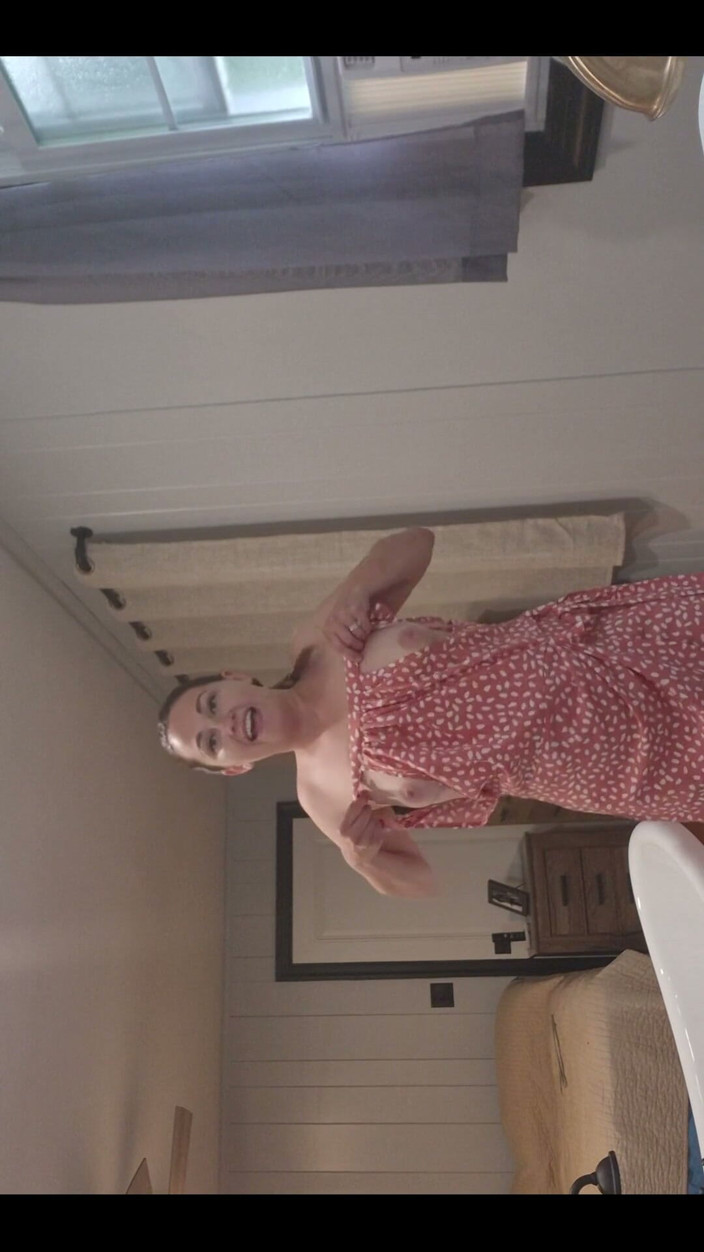 ScarlettRavenXO: Cute wifey ist ganz und ganz der pornostar