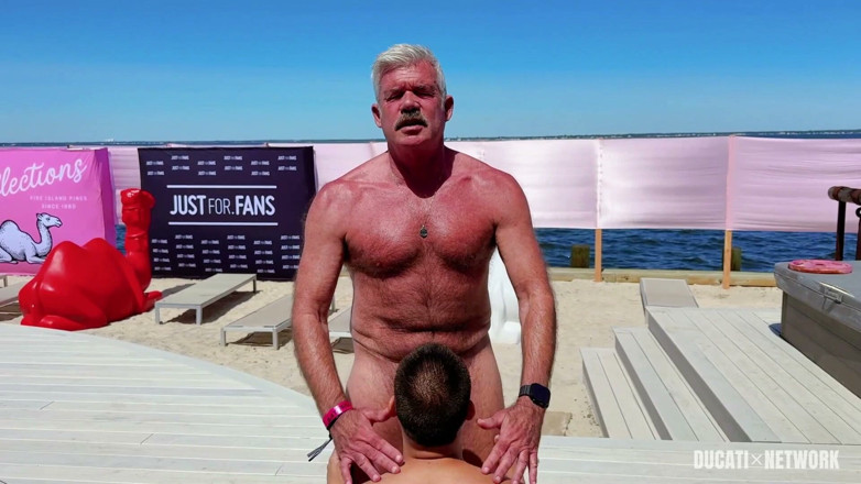 Daddy Patrick: Stepdaddy Patrick &amp; Peachy Bottom