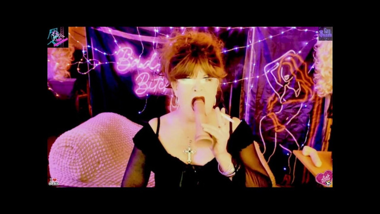 FemmeCheri120: 3クリップ 喫煙とストリッピング