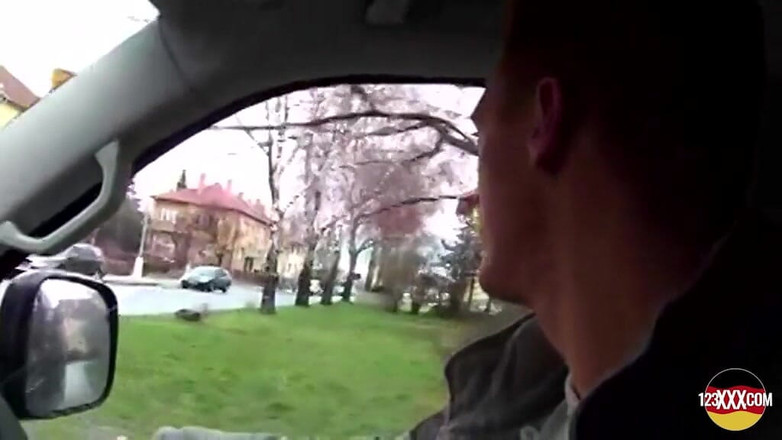 123XXX - Fucked Amateurs in Germany!: Fantastische blondine geht tief runter, als sie einen großen schwanz...