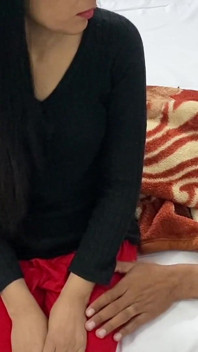 สาวใช้ร้อนเงี่ยน โดนเจ้าของบ้านเย็ดหีตอดแน่น