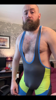 I think I should make more content with singlets!