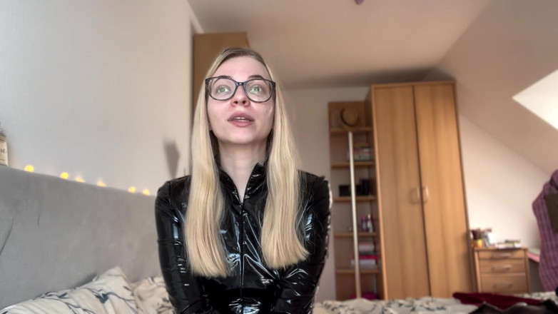 Goddess_Bella_Rae: ¿Te sientes mal por ser una beta? Este video es...
