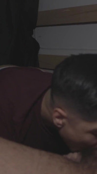 Giovane Troia Gang Bang Sborrata Discarica Furgone Hardcore Gay Allevamento Anale