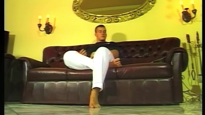 Boys boyz: Muscular Hunk Barebacks Eager Bottom on Couch